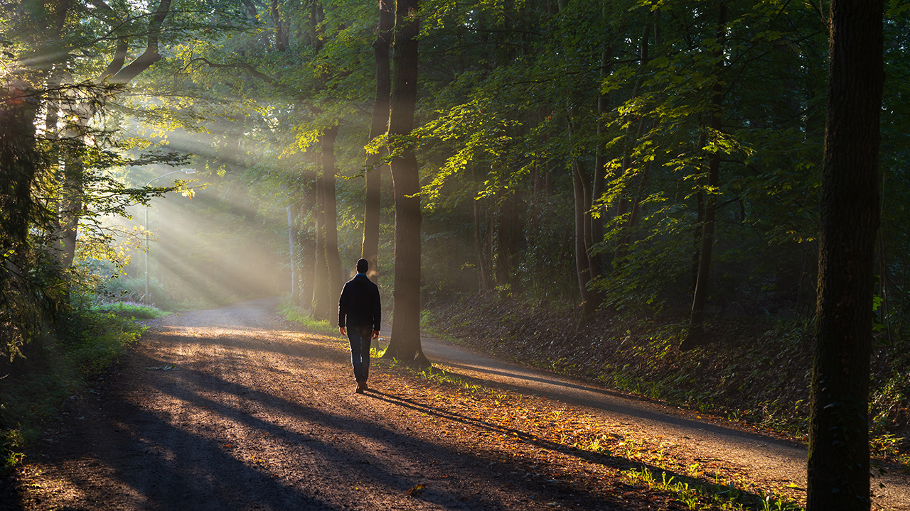 Love God: Spend Time Alone with Him