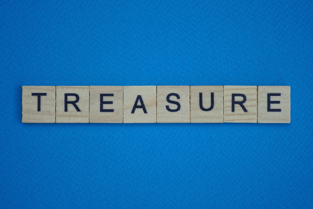 Love God: Store Up Treasures In Heaven